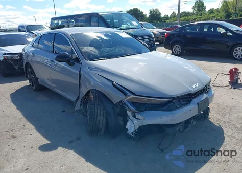 2025 Kia K5 Gt-Line z USA, uszkodzony, nr VIN KNAG64J77S5373247